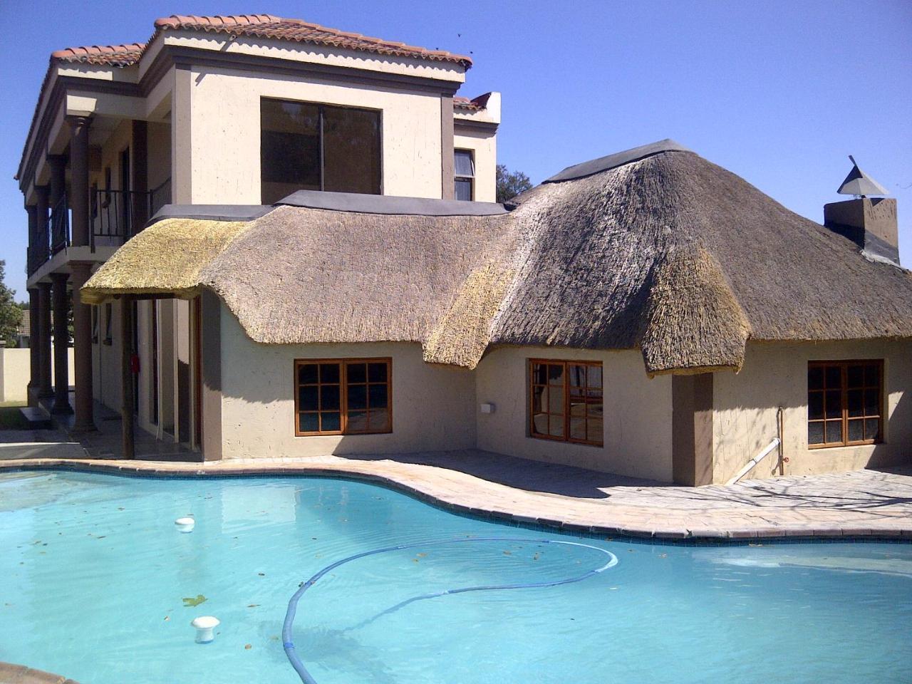 Lekoa Bed And Breakfast And Trading Vanderbijlpark Exterior photo